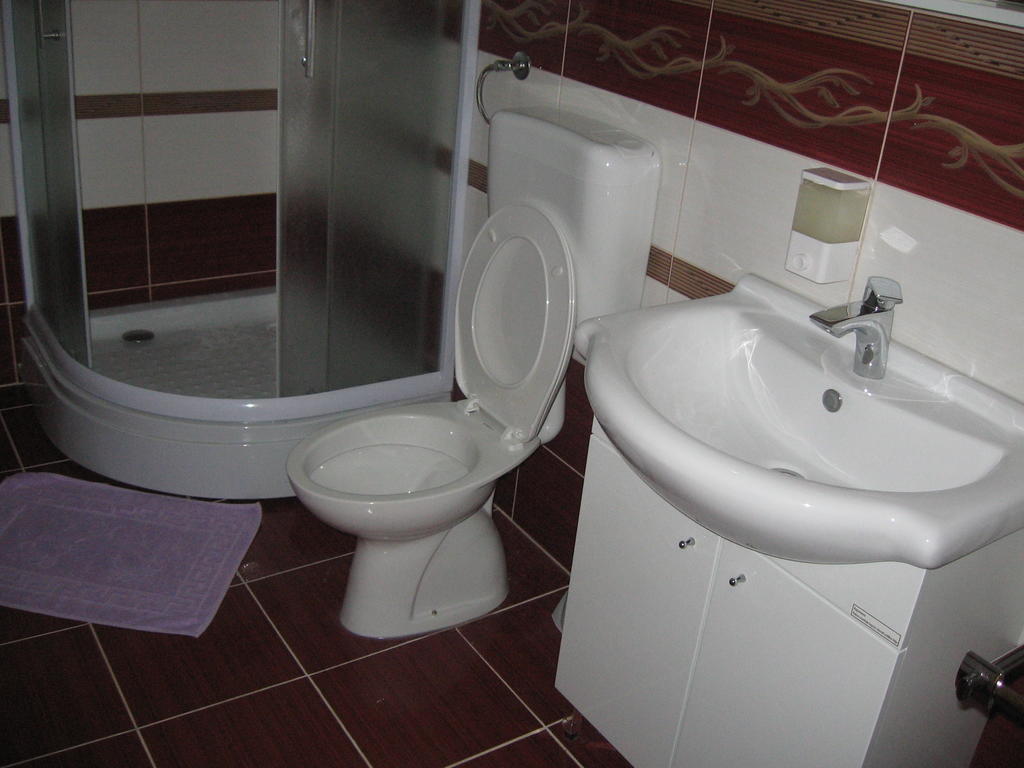 Villa Palma Guesthouse Mostar Quarto foto